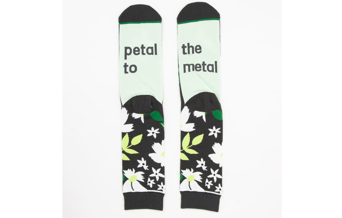 Petal to the Metal Woven Pear